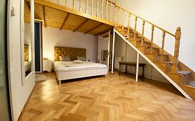 Piața Sfatului Brassai Apartments